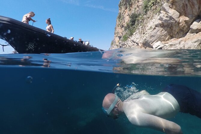 Boat Excursion - Nice/St Jean Cap Ferrat 1H30 - Onboard comfort on a 12-person boat: intimate doesn’t mean roomy
