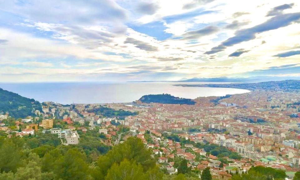 French Riviera Grand panoramic E-bike Tour From Nice - Lunch and the in-between moments: local food, not just snacks