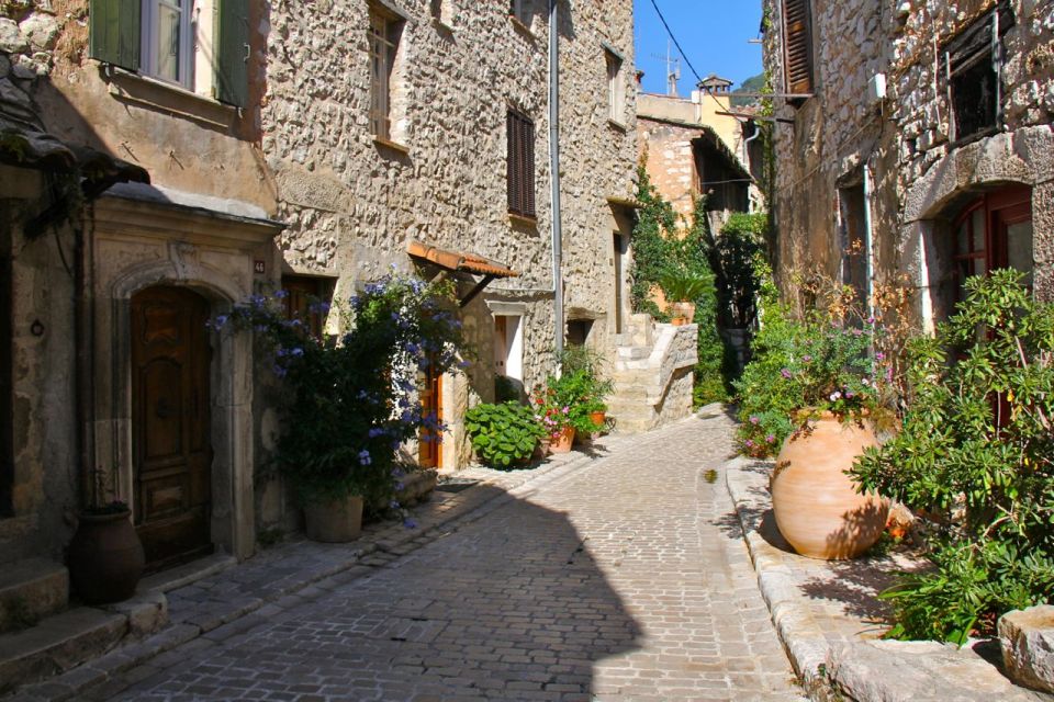 French Riviera & Medieval Villages Full-Day Private Tour - The route in 9 hours: how to enjoy a full day without feeling frantic