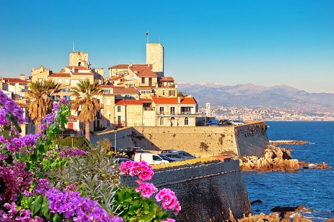 French Riviera, Wine tasting, Provencal market and Countryside - Antibes marina, ramparts, and a Provençal market stop
