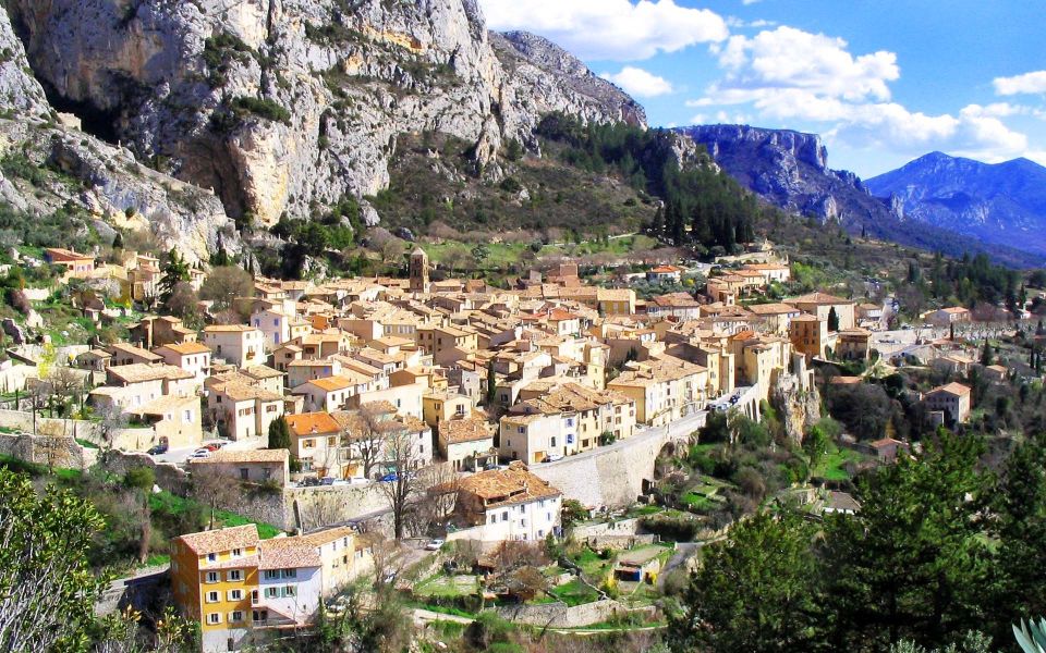 From Nice: Gorges du Verdon Guided Tour - Lavender fields in June and July: hope for the bloom, don’t stress it