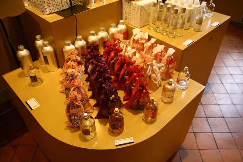 From Nice: Half-day excursion to Eze, Monaco and Monte-Carlo - Fragonard perfume stop: what the guided bit gives you