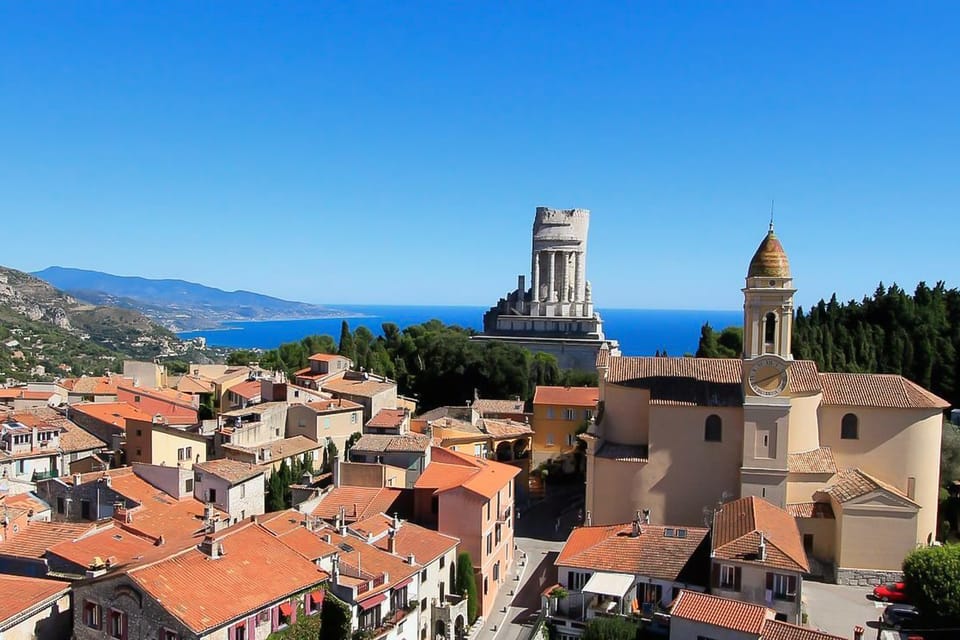 Full-Day Small Group Tour to Monaco and Eze - Monaco’s Le Rocher: Prince’s Palace area and sea-hugging old streets