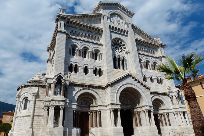 Half day Guided Tour: Monaco and Èze from Nice - local Highlights - Oceanographic Museum: big building, quick gardens, optional deeper visit