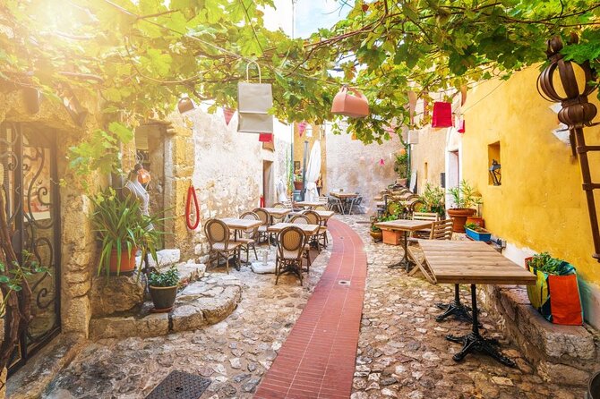 Half Day Shared Tour in Eze, Monaco and Monte Carlo - Nice Pickup and the Promenade des Anglais Orientation