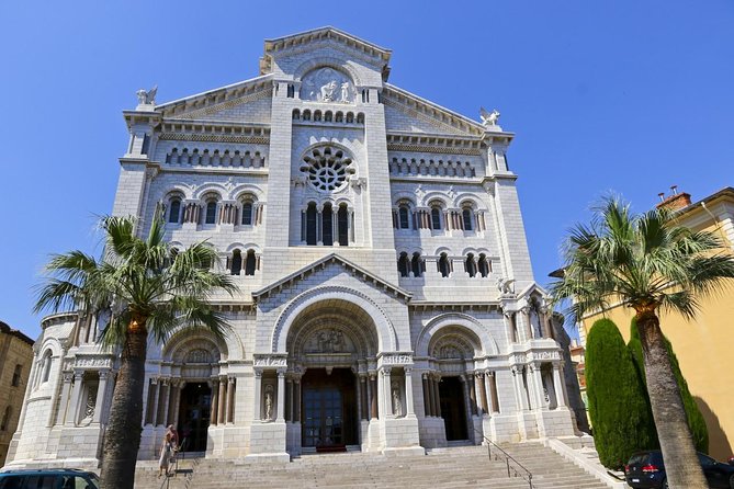 Half-Day Trip from Nice to Monaco Monte carlo with Guided Walk - Opera de Monte-Carlo and what to expect when entry isn’t included