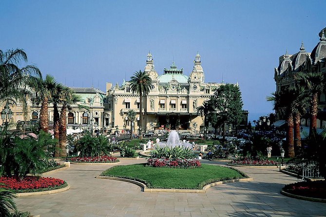 Monaco and Perched Medieval Villages - private & Guided Tour - Vieux Monaco: The Fast Intro to Royal Glamour and Old Streets