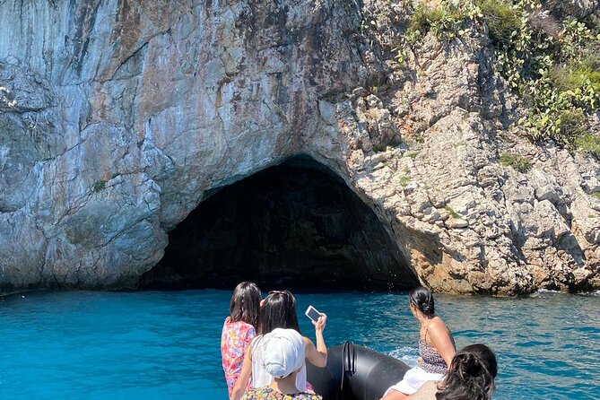 Nautical excursion - Nice-Monaco 2H30 - Beaulieu-sur-Mer to Eze and Mala Bay: the “stop and look” stretch