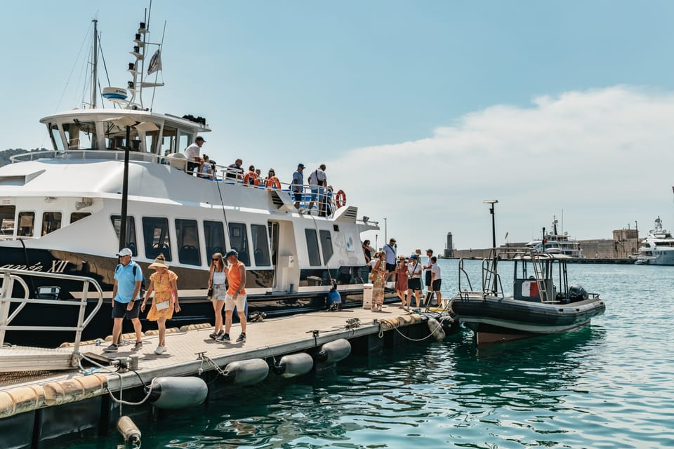 Nice: 1-Hour Sightseeing Cruise to Villefranche Bay - Baie des Anges and the Promenade des Anglais From the Water