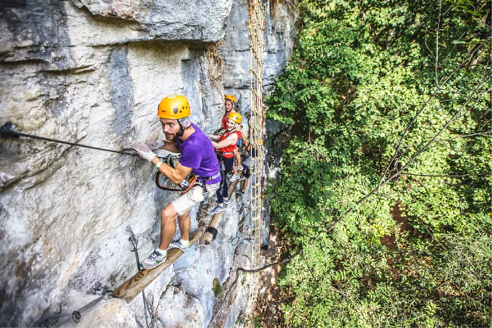 Nice: Adventure park in an exceptional natural setting - Choosing your course: initiation first, then progressive levels all the way up