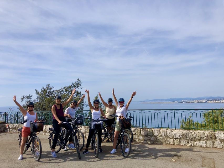 Nice: E-Bike City Highlights Tour - Le Negresco and the quick-photo rhythm you’ll want