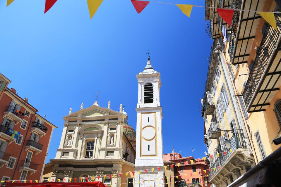 Nice: Old City Highlights Walking Tour with a local guide - Centenary Monument and the Nice Opera House area: big-city Nice