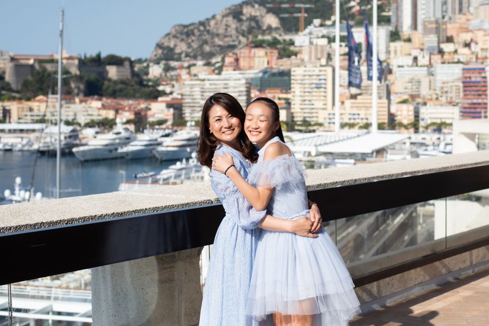 Nice: Personal Travel & Vacation Photographer - The $303 price for up to 6: when it’s great value