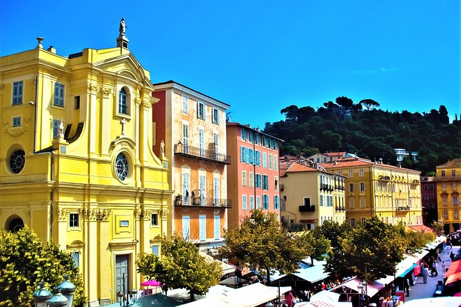 Nice Small-Group Old Town & Castle Hill Cultural Walking Tour with a Local Guide - Garibaldi Square: The Painted Facade and Turin Influence