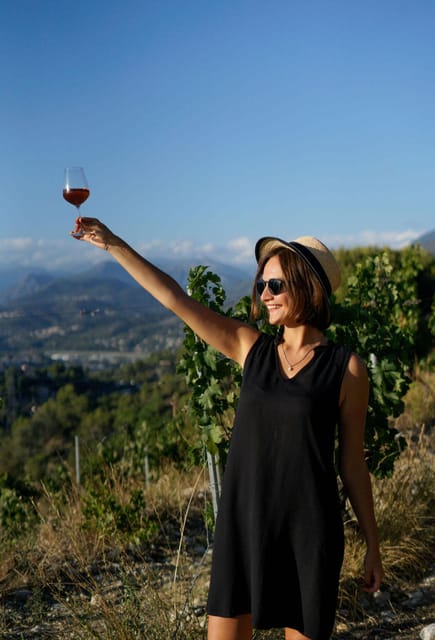 Nice: Vineyard Tour with Wine Tasting - Starting at the chapel: where your guide gets you oriented
