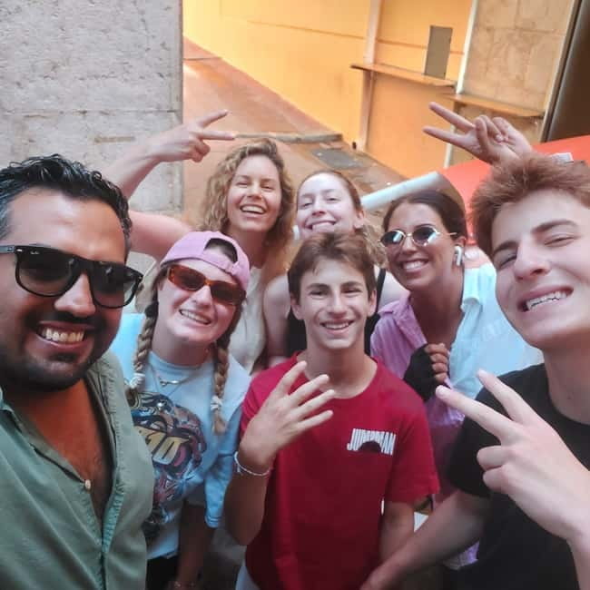 Nice : Visite guidée privé 40min en pouss pouss électrique. - Should you book this velotaxi tour in Nice?
