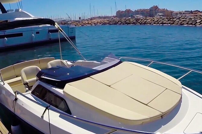 Private Boat Tour from Nice to Monaco, boat tour Nice - Meet at 25 Quai Lunel: what the start feels like