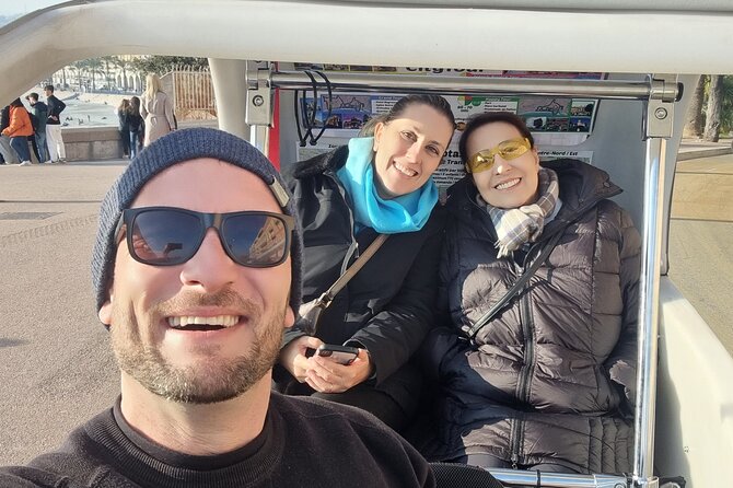 Private tour guide of Nice in electric taxibikes - Opéra de Nice and the facade moment that sets the tone