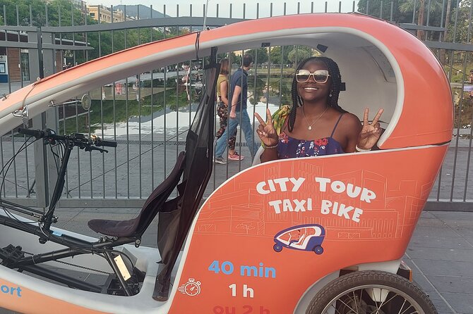 Private Tour of Nice by Bike and Boat - Place Massena to Old Nice: the velotaxi approach that helps you see a lot