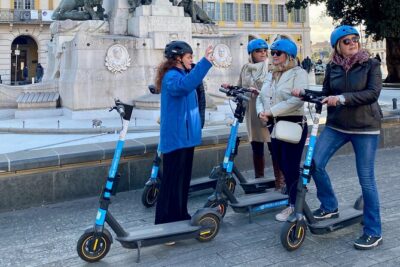 The essentials of Nice by electric scooter 1H30 - The Mediterranean Sea cycle path: where the ride turns into scenery