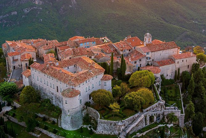 West Coast and Countryside shared & Guided tour from Nice - A Riviera and Countryside Loop That Starts in Nice
